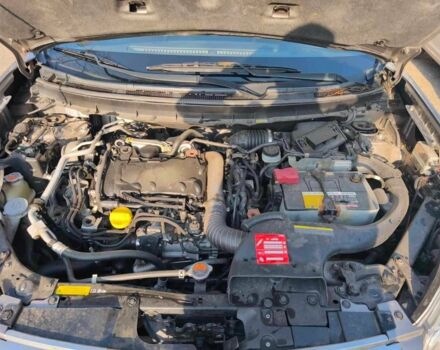 Сірий Ніссан ІксТрейл, об'ємом двигуна 2 л та пробігом 248 тис. км за 12000 $, фото 7 на Automoto.ua