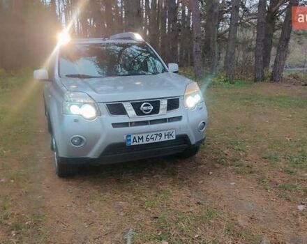 Серый Ниссан ИксТрейл, объемом двигателя 2 л и пробегом 230 тыс. км за 11500 $, фото 3 на Automoto.ua