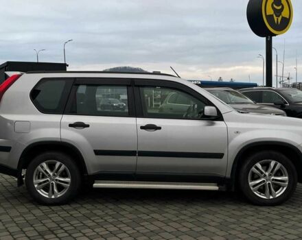 Сірий Ніссан ІксТрейл, об'ємом двигуна 2 л та пробігом 198 тис. км за 12999 $, фото 7 на Automoto.ua