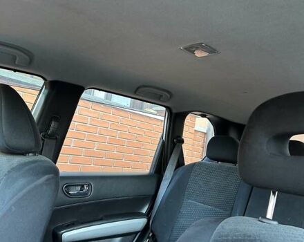 Серый Ниссан ИксТрейл, объемом двигателя 2 л и пробегом 198 тыс. км за 12500 $, фото 10 на Automoto.ua