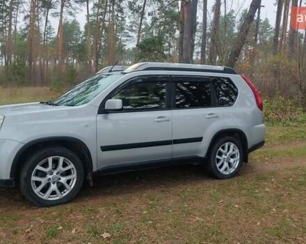 Серый Ниссан ИксТрейл, объемом двигателя 2 л и пробегом 230 тыс. км за 11500 $, фото 13 на Automoto.ua