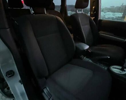 Серый Ниссан ИксТрейл, объемом двигателя 2 л и пробегом 90 тыс. км за 15000 $, фото 30 на Automoto.ua