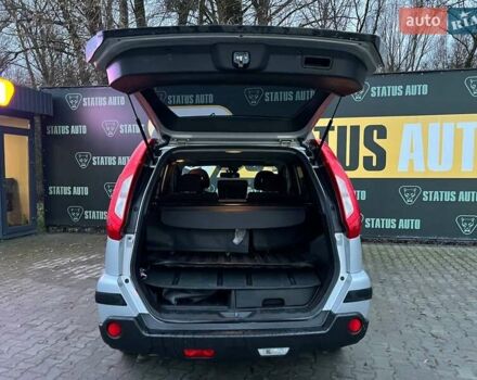 Серый Ниссан ИксТрейл, объемом двигателя 2 л и пробегом 90 тыс. км за 15000 $, фото 8 на Automoto.ua