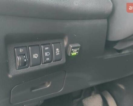 Серый Ниссан ИксТрейл, объемом двигателя 2 л и пробегом 230 тыс. км за 11500 $, фото 38 на Automoto.ua