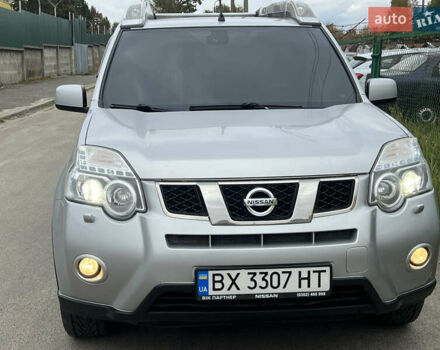 Серый Ниссан ИксТрейл, объемом двигателя 2 л и пробегом 237 тыс. км за 13300 $, фото 1 на Automoto.ua