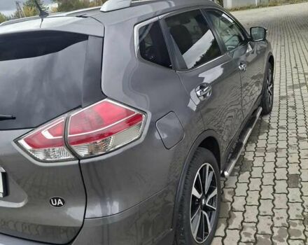 Серый Ниссан ИксТрейл, объемом двигателя 1.6 л и пробегом 193 тыс. км за 16850 $, фото 2 на Automoto.ua