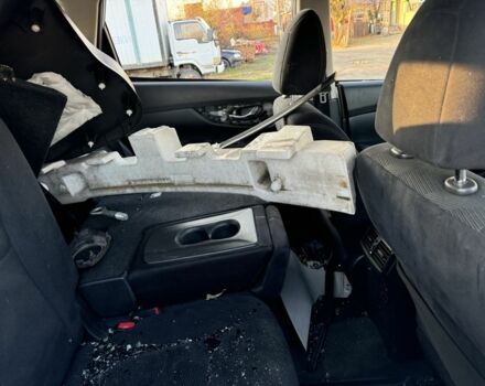 Сірий Ніссан ІксТрейл, об'ємом двигуна 2 л та пробігом 140 тис. км за 4500 $, фото 5 на Automoto.ua