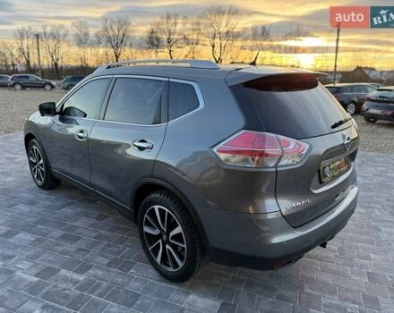 Серый Ниссан ИксТрейл, объемом двигателя 1.6 л и пробегом 195 тыс. км за 15599 $, фото 6 на Automoto.ua