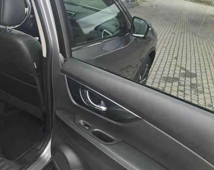 Серый Ниссан ИксТрейл, объемом двигателя 1.6 л и пробегом 193 тыс. км за 16850 $, фото 13 на Automoto.ua