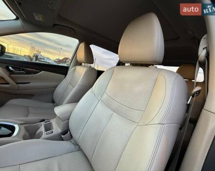 Серый Ниссан ИксТрейл, объемом двигателя 1.6 л и пробегом 195 тыс. км за 15599 $, фото 18 на Automoto.ua