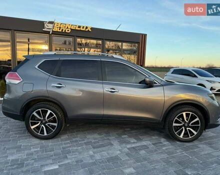 Серый Ниссан ИксТрейл, объемом двигателя 1.6 л и пробегом 195 тыс. км за 15599 $, фото 9 на Automoto.ua