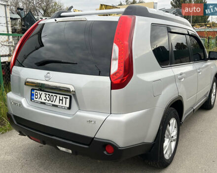 Серый Ниссан ИксТрейл, объемом двигателя 2 л и пробегом 237 тыс. км за 13300 $, фото 7 на Automoto.ua