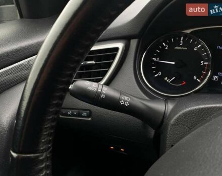 Сірий Ніссан ІксТрейл, об'ємом двигуна 1.6 л та пробігом 190 тис. км за 15590 $, фото 32 на Automoto.ua