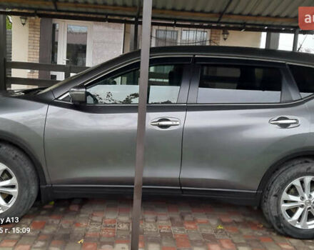 Сірий Ніссан ІксТрейл, об'ємом двигуна 2 л та пробігом 79 тис. км за 14500 $, фото 2 на Automoto.ua