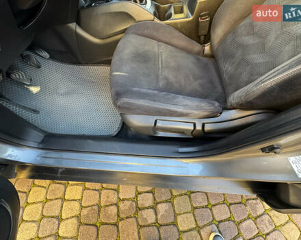 Сірий Ніссан ІксТрейл, об'ємом двигуна 1.6 л та пробігом 215 тис. км за 15500 $, фото 18 на Automoto.ua