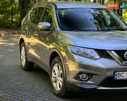 Серый Ниссан ИксТрейл, объемом двигателя 1.6 л и пробегом 59 тыс. км за 17500 $, фото 2 на Automoto.ua