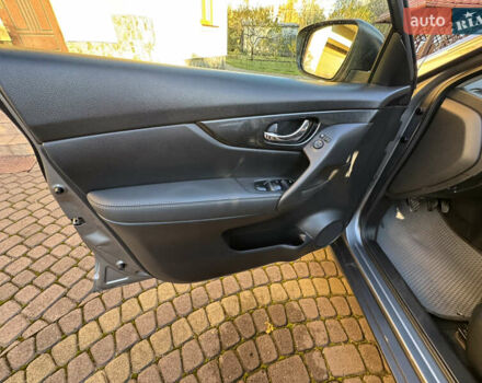 Сірий Ніссан ІксТрейл, об'ємом двигуна 1.6 л та пробігом 215 тис. км за 15500 $, фото 17 на Automoto.ua