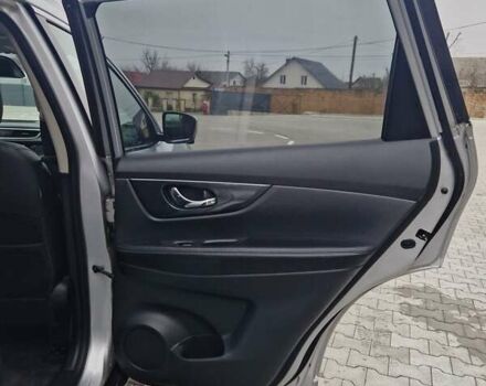 Сірий Ніссан ІксТрейл, об'ємом двигуна 1.6 л та пробігом 145 тис. км за 15500 $, фото 23 на Automoto.ua