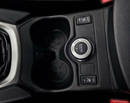 Сірий Ніссан ІксТрейл, об'ємом двигуна 1.6 л та пробігом 145 тис. км за 15500 $, фото 26 на Automoto.ua