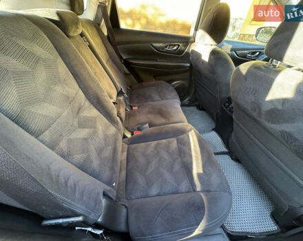 Сірий Ніссан ІксТрейл, об'ємом двигуна 1.6 л та пробігом 215 тис. км за 15500 $, фото 21 на Automoto.ua