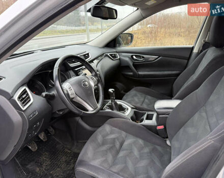 Серый Ниссан ИксТрейл, объемом двигателя 1.6 л и пробегом 158 тыс. км за 14800 $, фото 2 на Automoto.ua