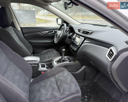 Серый Ниссан ИксТрейл, объемом двигателя 1.6 л и пробегом 158 тыс. км за 14800 $, фото 4 на Automoto.ua