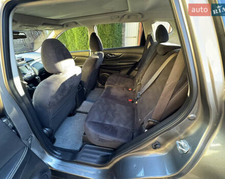 Сірий Ніссан ІксТрейл, об'ємом двигуна 1.6 л та пробігом 215 тис. км за 15500 $, фото 26 на Automoto.ua