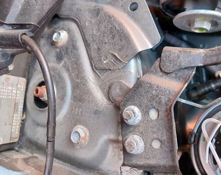 Сірий Ніссан ІксТрейл, об'ємом двигуна 1.6 л та пробігом 191 тис. км за 16200 $, фото 13 на Automoto.ua