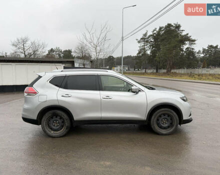 Серый Ниссан ИксТрейл, объемом двигателя 1.6 л и пробегом 158 тыс. км за 14800 $, фото 1 на Automoto.ua