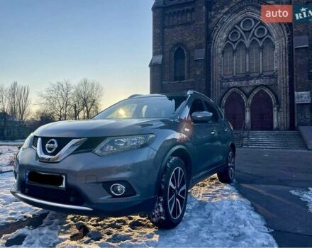 Серый Ниссан ИксТрейл, объемом двигателя 1.6 л и пробегом 228 тыс. км за 16000 $, фото 7 на Automoto.ua