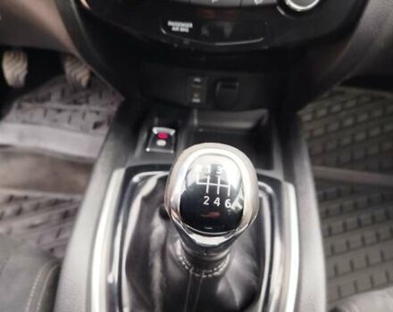 Серый Ниссан ИксТрейл, объемом двигателя 1.6 л и пробегом 195 тыс. км за 14800 $, фото 32 на Automoto.ua