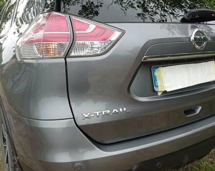 Сірий Ніссан ІксТрейл, об'ємом двигуна 1.6 л та пробігом 204 тис. км за 18500 $, фото 4 на Automoto.ua