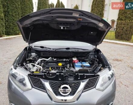 Серый Ниссан ИксТрейл, объемом двигателя 1.6 л и пробегом 195 тыс. км за 14800 $, фото 69 на Automoto.ua