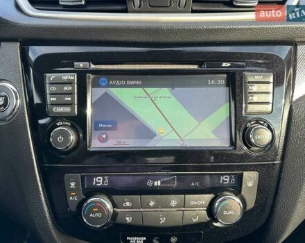 Серый Ниссан ИксТрейл, объемом двигателя 1.6 л и пробегом 201 тыс. км за 16500 $, фото 21 на Automoto.ua