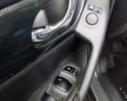 Сірий Ніссан ІксТрейл, об'ємом двигуна 1.6 л та пробігом 204 тис. км за 18500 $, фото 5 на Automoto.ua