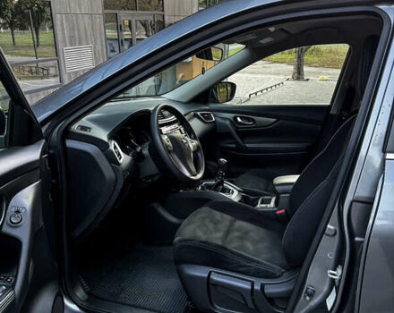 Серый Ниссан ИксТрейл, объемом двигателя 2 л и пробегом 53 тыс. км за 18300 $, фото 48 на Automoto.ua