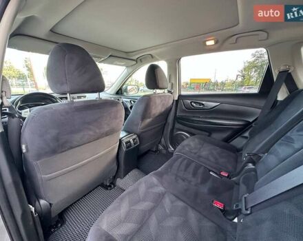 Серый Ниссан ИксТрейл, объемом двигателя 1.6 л и пробегом 201 тыс. км за 16500 $, фото 16 на Automoto.ua