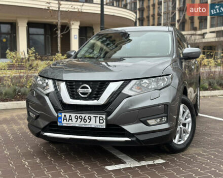 Серый Ниссан ИксТрейл, объемом двигателя 1.62 л и пробегом 140 тыс. км за 17300 $, фото 7 на Automoto.ua