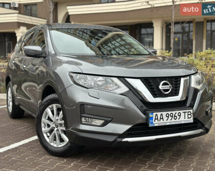 Серый Ниссан ИксТрейл, объемом двигателя 1.62 л и пробегом 140 тыс. км за 17300 $, фото 1 на Automoto.ua