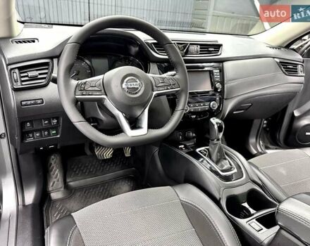 Серый Ниссан ИксТрейл, объемом двигателя 1.6 л и пробегом 101 тыс. км за 22000 $, фото 7 на Automoto.ua