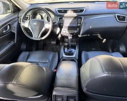 Серый Ниссан ИксТрейл, объемом двигателя 2 л и пробегом 227 тыс. км за 17300 $, фото 23 на Automoto.ua