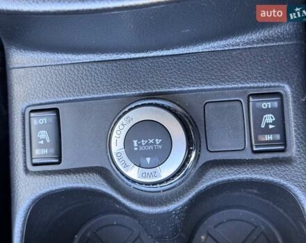 Серый Ниссан ИксТрейл, объемом двигателя 2 л и пробегом 227 тыс. км за 17300 $, фото 31 на Automoto.ua