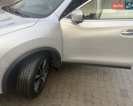 Серый Ниссан ИксТрейл, объемом двигателя 1.6 л и пробегом 172 тыс. км за 16700 $, фото 14 на Automoto.ua