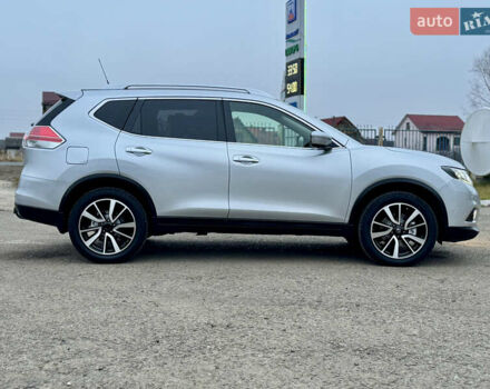 Сірий Ніссан ІксТрейл, об'ємом двигуна 1.6 л та пробігом 183 тис. км за 16800 $, фото 11 на Automoto.ua