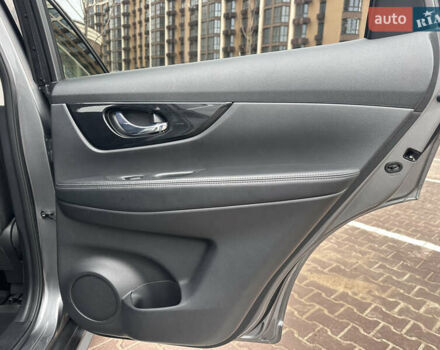 Серый Ниссан ИксТрейл, объемом двигателя 1.62 л и пробегом 140 тыс. км за 17300 $, фото 49 на Automoto.ua