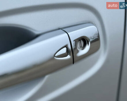 Сірий Ніссан ІксТрейл, об'ємом двигуна 1.6 л та пробігом 183 тис. км за 16800 $, фото 5 на Automoto.ua