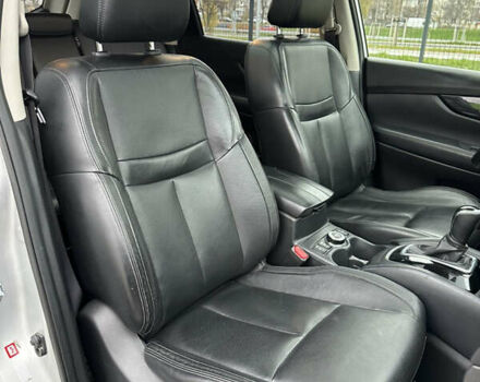 Серый Ниссан ИксТрейл, объемом двигателя 2.49 л и пробегом 216 тыс. км за 18500 $, фото 26 на Automoto.ua