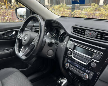 Серый Ниссан ИксТрейл, объемом двигателя 1.62 л и пробегом 140 тыс. км за 17300 $, фото 52 на Automoto.ua