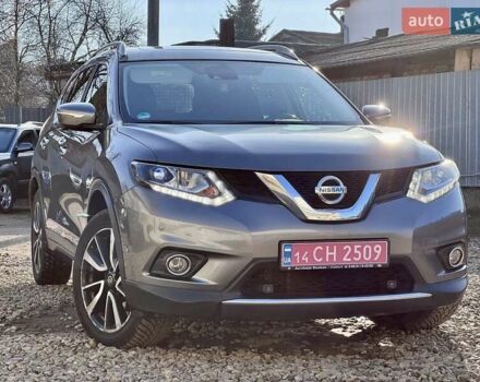 Серый Ниссан ИксТрейл, объемом двигателя 2 л и пробегом 227 тыс. км за 17300 $, фото 7 на Automoto.ua