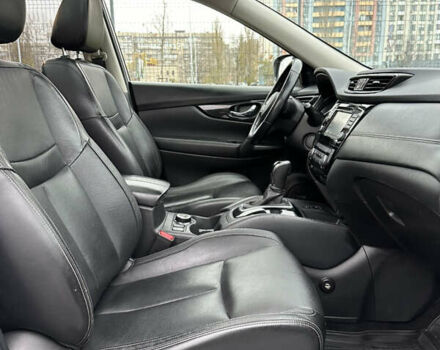 Серый Ниссан ИксТрейл, объемом двигателя 2.49 л и пробегом 216 тыс. км за 18500 $, фото 25 на Automoto.ua